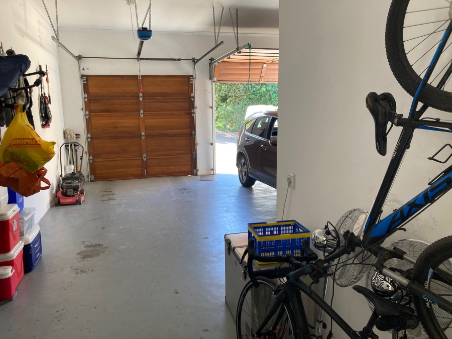 To Let 3 Bedroom Property for Rent in Avignon Western Cape